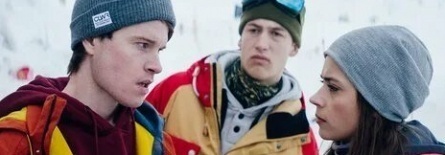 Атака зомби в кожаных штанах кадры