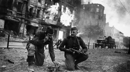 Берлинская операция. 1945 кадры Берлинская операция. 1945 кадры