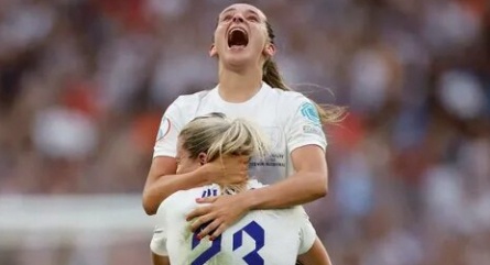 Бесконечный день кадры