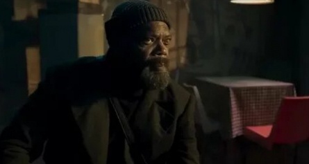 Без неё кадры