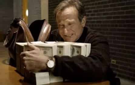 Большая белая обуза кадры