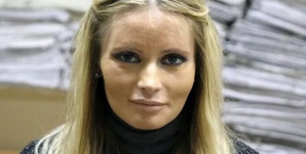 Борисова призналась в употреблении духов кадры Борисова призналась в употреблении духов кадры