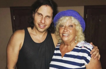 Безжалостный сын Александр Ревва бросил больную мать и перевел ей 30 тысяч, но оставил наедине со страданием кадры