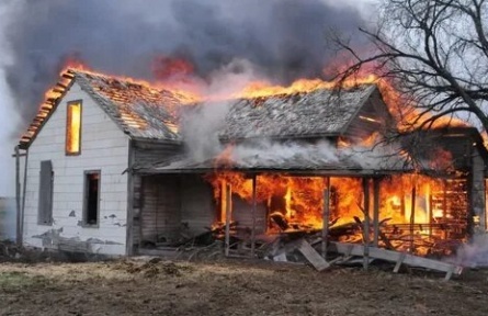 Burning Down the House кадры Burning Down the House кадры
