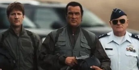 Черный гром кадры