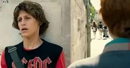 Чертов мобильник кадры