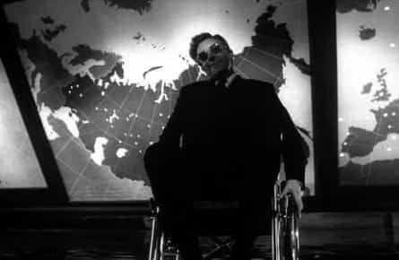 Доктор Стрейнджлав кадры