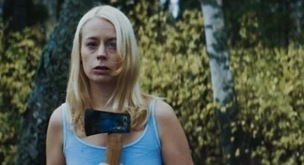 Дом на краю леса кадры