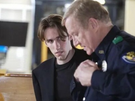 Дом у маяка кадры