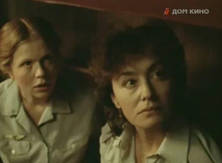 Дополнительный прибывает на второй путь кадры Дополнительный прибывает на второй путь кадры