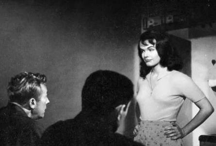 Дорогой воровства кадры