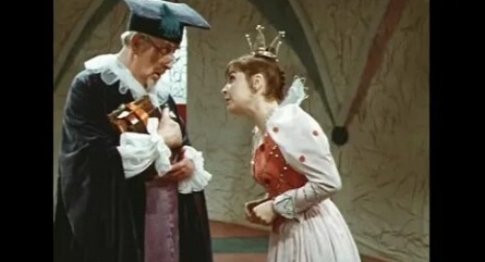 Двенадцать месяцев кадры