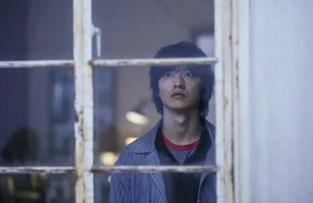 Дверь в лето кадры