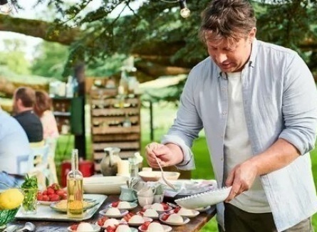 программа Fox Life: Джейми Оливер: Готовим вместе 6 серия