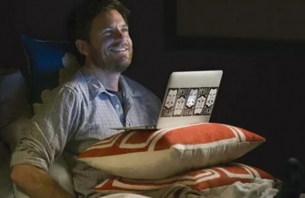 Джейсон Бейтман познакомится с Безумными законами кадры Джейсон Бейтман познакомится с Безумными законами кадры