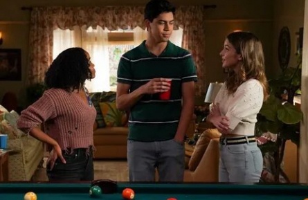 Ее работа кадры Ее работа кадры