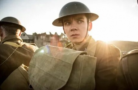 Есть упоение в бою... кадры