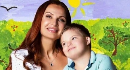 Эвелина Бледанс родила сына кадры Эвелина Бледанс родила сына кадры