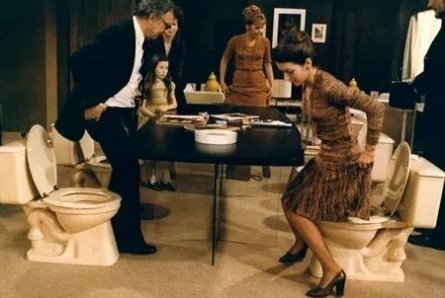 Фантом свободы кадры