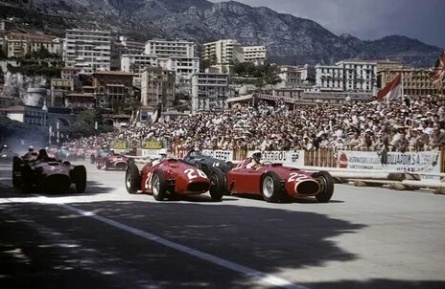 Ferrari: Гонка за бессмертие кадры