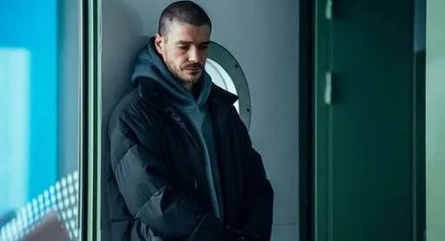 Триггер 2023: новый фильм-бомба с невероятным сюжетом узнайте, где посмотреть и кадры Триггер 2023: новый фильм-бомба с невероятным сюжетом узнайте, где посмотреть и кадры