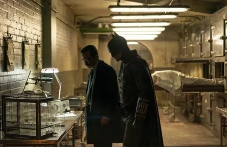 Флетч нашел убежище в студии Warner Bros кадры