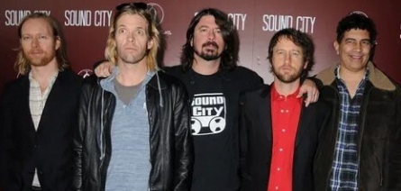 Foo Fighters стали героями ленты кадры