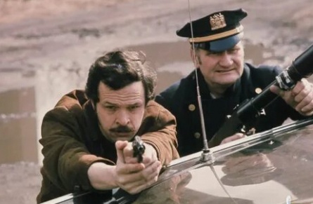 Французский связной кадры