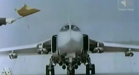 Фронтовой бомбардировщик Су-24 кадры Фронтовой бомбардировщик Су-24 кадры