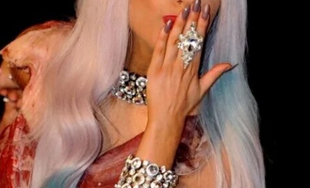 Gaga попала в Книгу Гиннесса кадры
