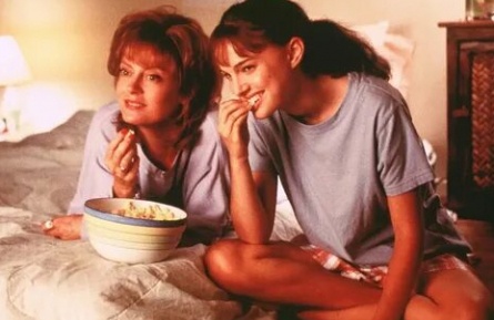 Где угодно кадры