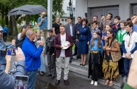 Город Брежнев кадры Город Брежнев кадры