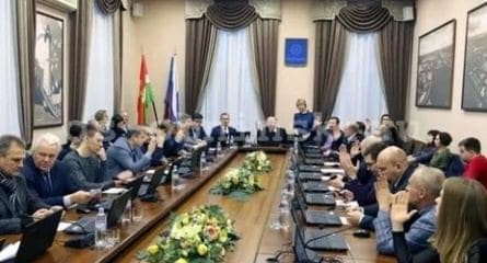 Городское собрание кадры Городское собрание кадры