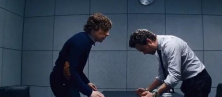 Иллюзия допроса кадры