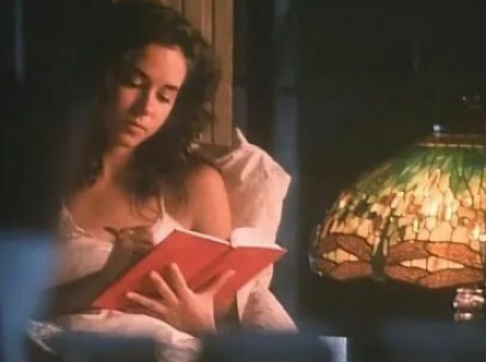 Источник наслаждений кадры