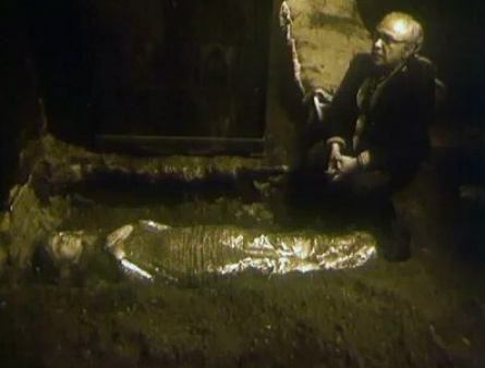 История мертвого человека кадры История мертвого человека кадры