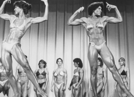 Качая железо 2: Женщины кадры