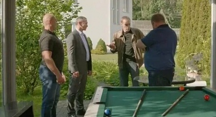 Качели кадры Качели кадры