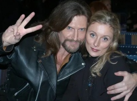 Секреты личной жизни Никиты Джигурды: погрузись в мир бывших жен и детей актера кадры