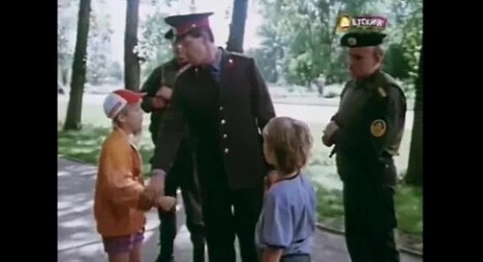Кешка и спецназ, Кешка и фрукты кадры Кешка и спецназ, Кешка и фрукты кадры