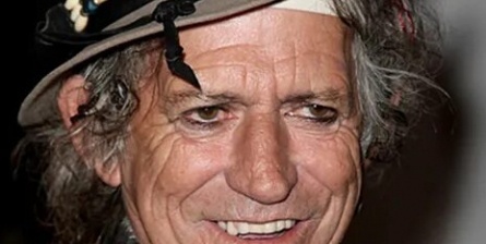 Кит Ричардс не смешивал кокаин с прахом отца кадры