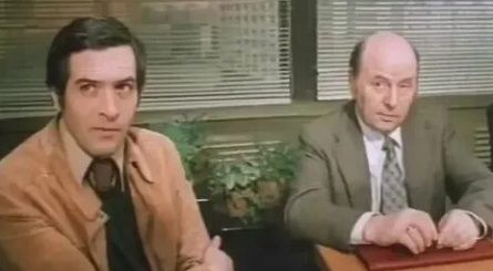 Коней на переправе не меняют кадры
