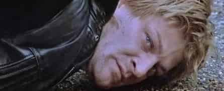 Корень всего зла кадры