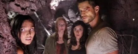 Красный залив кадры