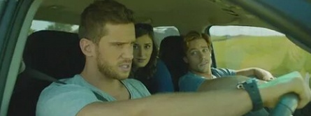 Красный залив кадры