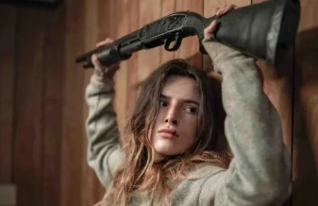 Кто та девочка? кадры