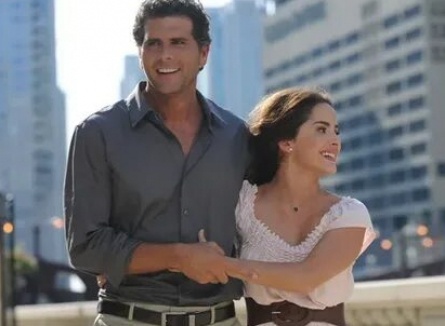 Кто-то смотрит на тебя кадры