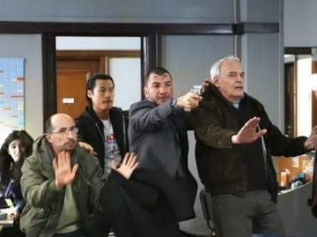 Курьер кадры