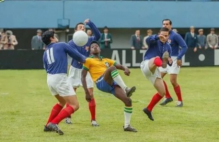 Легенды футбола кадры Легенды футбола кадры