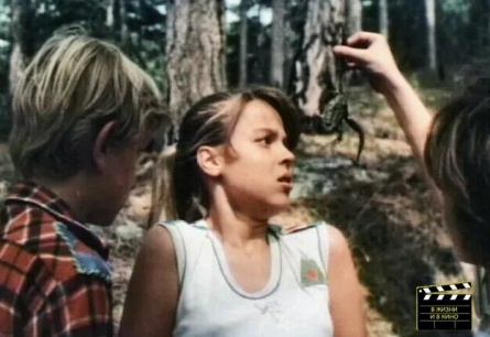 Как провести лето в красных галстуках: 16 уникальных советских фильмов о пионерских лагерях кадры